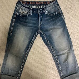 Rock Revival - FAY Capri